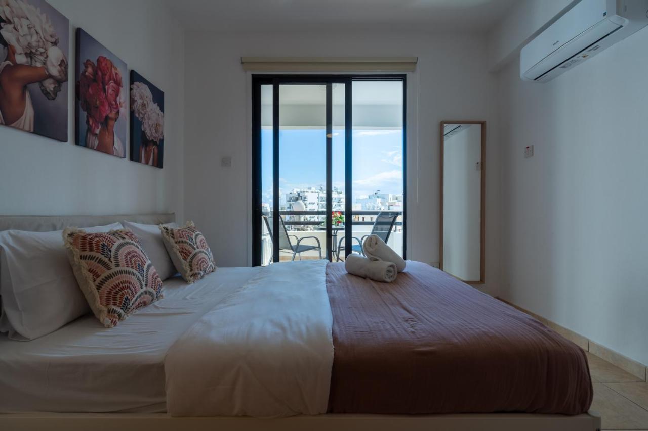 Polyn 1- Bedroom Apartment In Ларнака Экстерьер фото